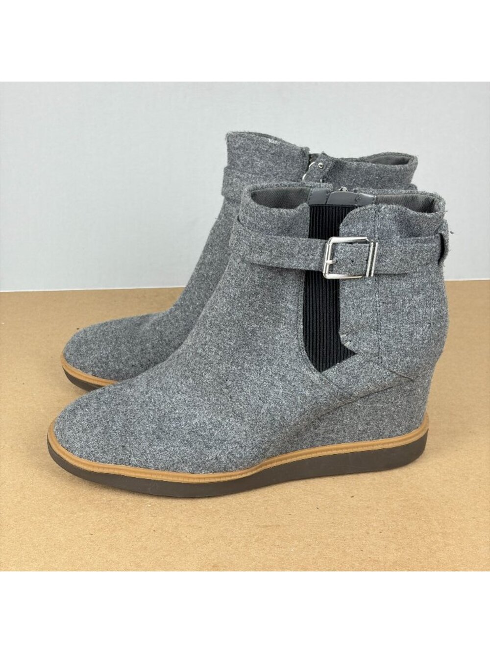 Dr. Scholl's Jacinda Wedge Boots Womens 9.5 Gray Side Zip Ankle Wedge Heel